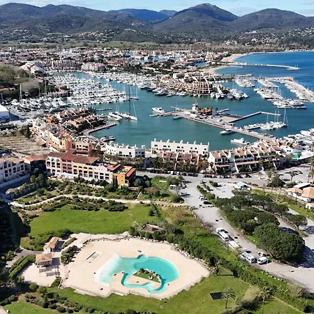 Casa Julia, Terrasse Vue Mer A 50 M De La Plage. Gassin